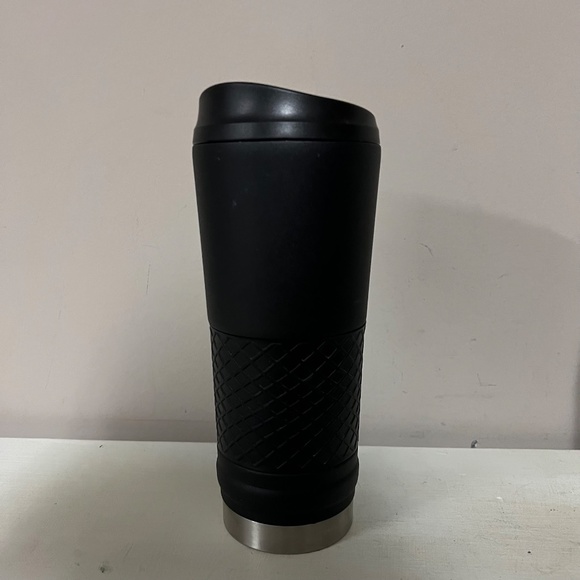 Universal Studios Halloween Horror Nights 31 Every Day Is Halloween Travel Mug - Picture 3 of 6